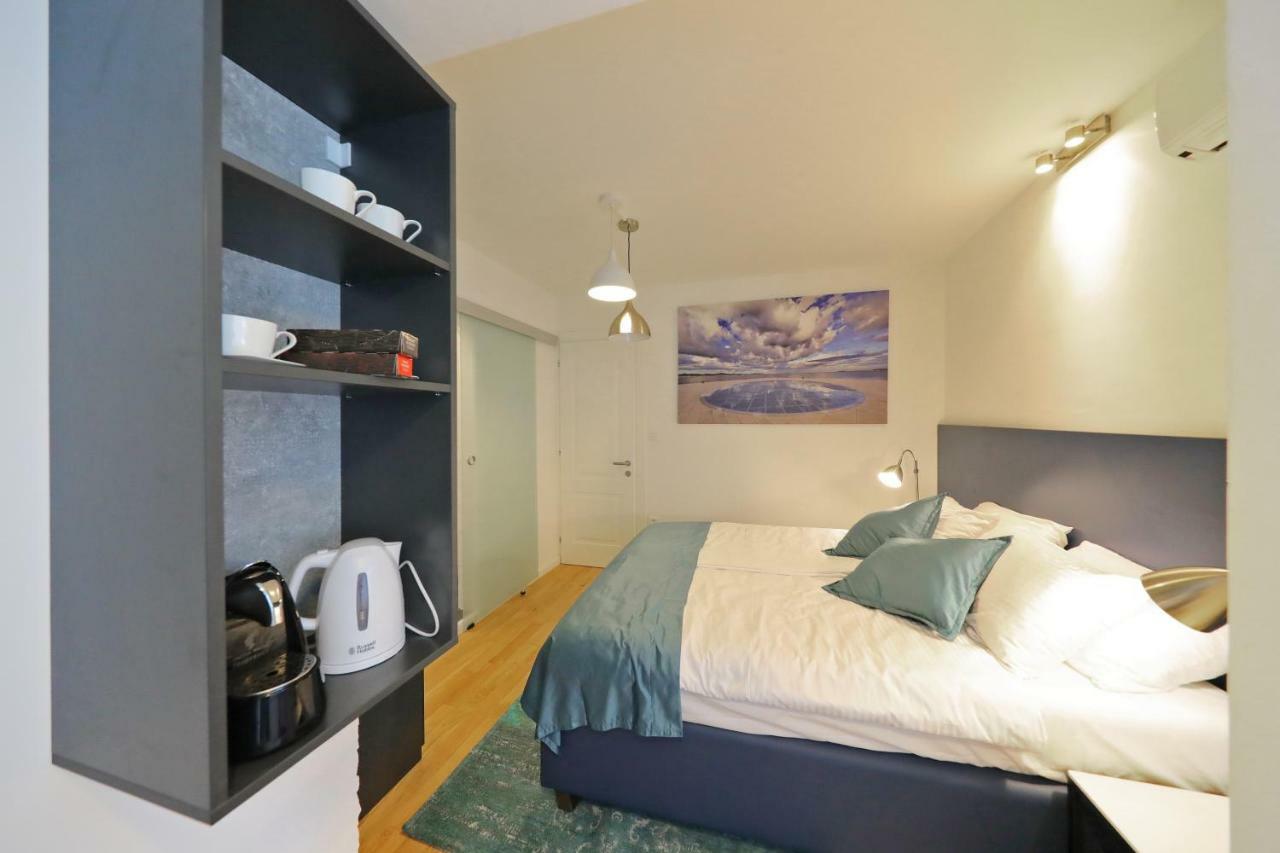 La Dolce Vita Da Zara - Luxury Rooms Bagian luar foto