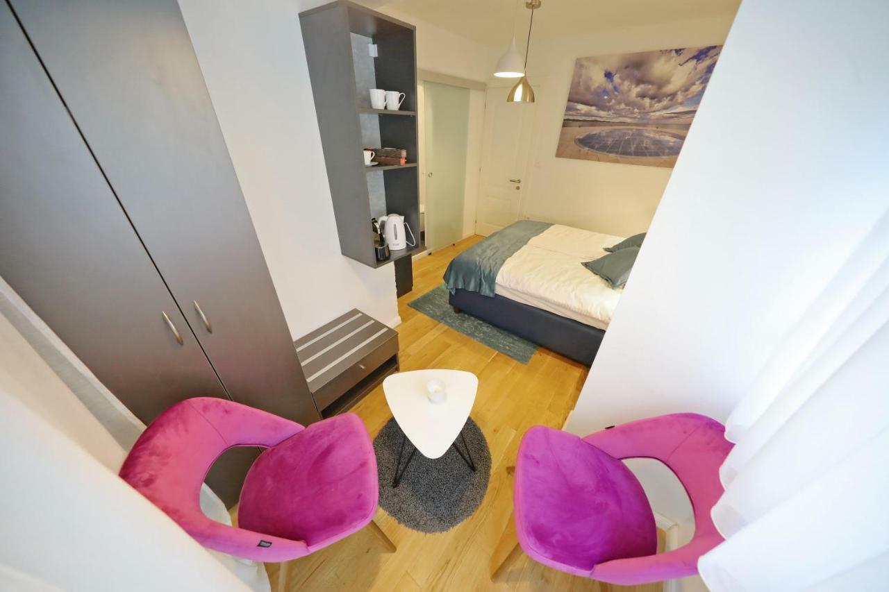 La Dolce Vita Da Zara - Luxury Rooms Bagian luar foto